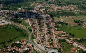 Cemitério Municipal de Governador Mangabeira – BA 