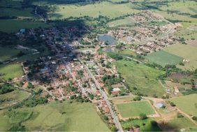 Cemitério Municipal de Córrego do Ouro  – GO 