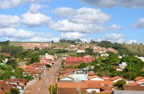 Cemitério Municipal de Arapuá – MG 