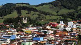 Cemitério Municipal de Bueno Brandão – MG 