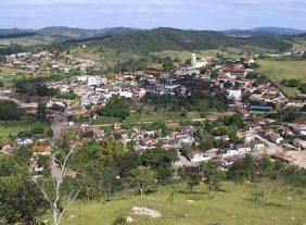 Cemitério Municipal de Leandro Ferreira – MG 